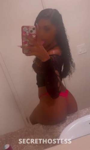 Hey there, fellas Petite ebony Barbie ready to have fun and  in Stockton CA