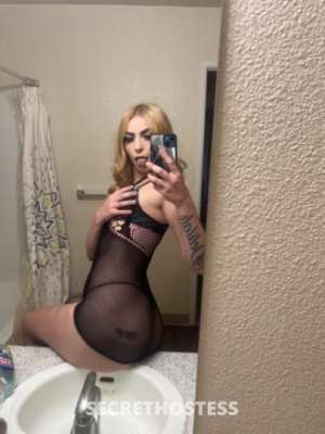 Snow 21Yrs Old Escort Fresno CA Image - 0