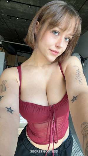 27 Year Old Caucasian Escort Orlando FL Brown Hair - Image 2