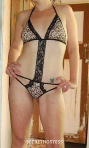 35 year old Escort in Nundah Brisbane Experience Mind-Blowing Companionship with Busty Brunette