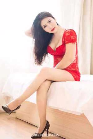 Looking for fun and romance? Im Diana and I offer massage  in Muscat