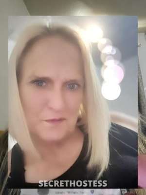 45 year old Escort in Denver CO Im Amazing at Blowjobs and Offering Specials Tonight