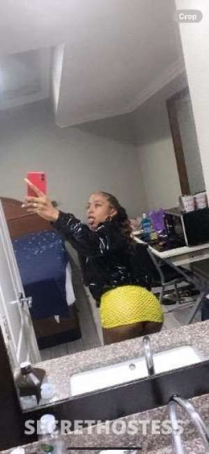 19 year old Escort in Los Angeles CA Im Dessi~ a fun-sized companion for discreet gentlemen. 