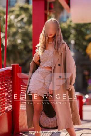 20Yrs Old Escort 170CM Tall Barcelona Image - 4