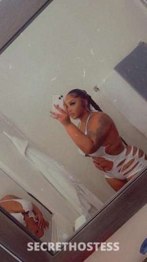 24 year old Escort in Los Angeles CA Join Me in Burbank for a Unforgettable Time New Clients 