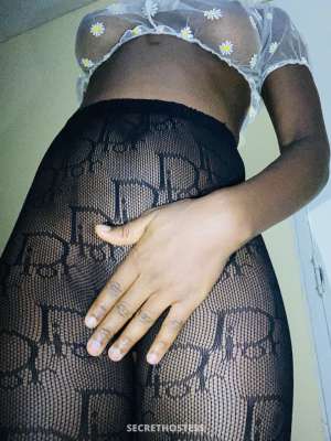 25Yrs Old Escort 152CM Tall Nairobi Image - 1