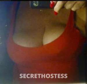 49 year old Escort in Canberra Seeking Genuine Gents for a Memorable Time