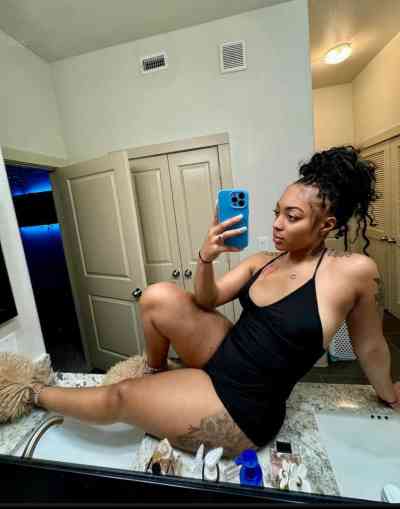 27Yrs Old Escort Champaign IL Image - 1