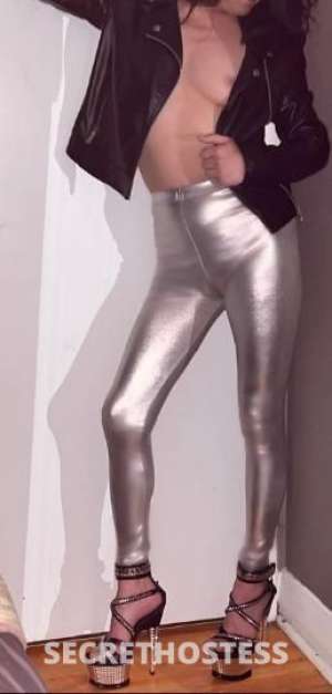 43 year old Escort in Hamilton Ready for Nasty Playtime? Im Your Girl