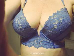 Unwind and Rejuvenate with Sarahs Sensual Oil Massage      in Port Macquarie