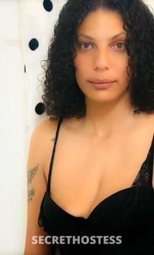 24 year old Escort in Sacramento CA w to the Industry and Ready to Please