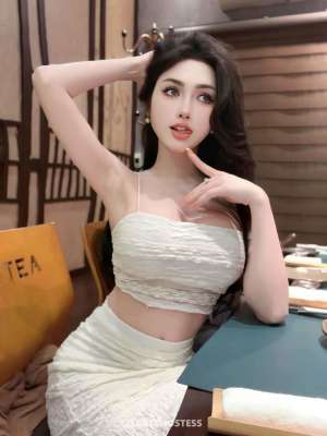 19Yrs Old Escort 170CM Tall Dubai Image - 1