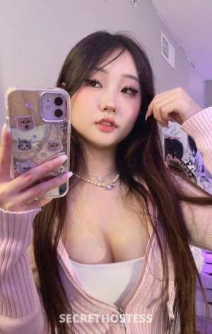 23 Year Old Asian Escort Bowling Green KY - Image 6