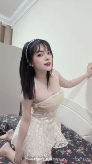 Cherry 20Yrs Old Escort 163CM Tall Abu Dhabi Image - 6