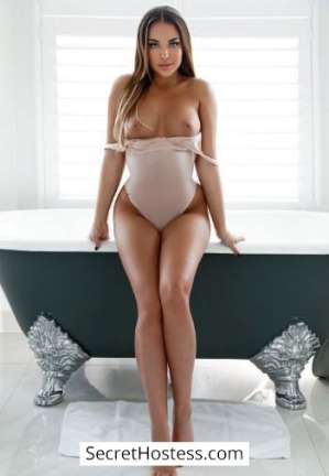 22 year old Escort in London Cindy - Elite Escort