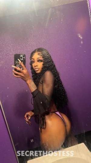 27 year old Escort in Lewiston ID I'm Your Petite Ebony Goddess for Dreams and Adventures