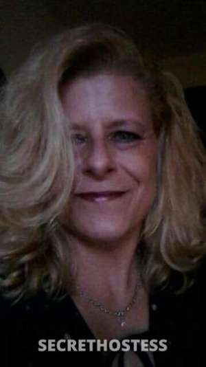 Kim 55Yrs Old Escort Cleveland OH Image - 1