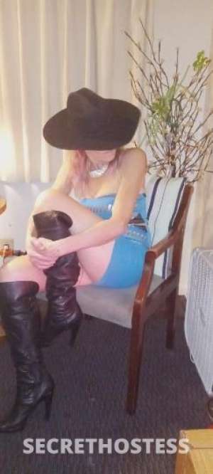 Shelly/Blue 49Yrs Old Escort Lexington KY Image - 5