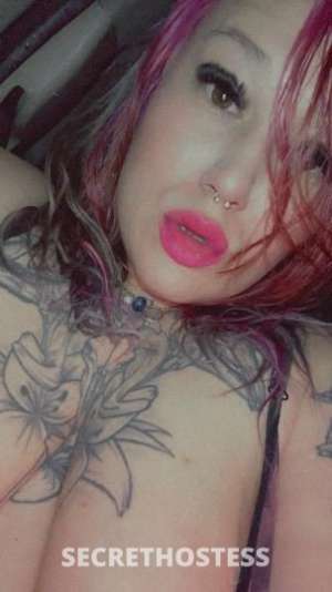31 year old Italian Escort in Montreal I'm SOWPHIIE, a friendly, easygoing beauty with real 