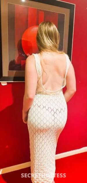 21 year old Escort in South Melbourne Melbourne Discover Our Sensual World at Studio466