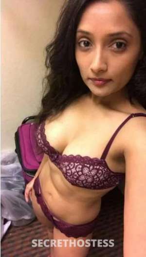 24 year old Indian Escort in Melbourne Unleash Your Wildest Desires with a Horny Indian College 