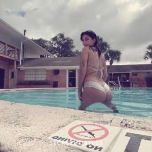 very hot latina girl in Jacksonville FL