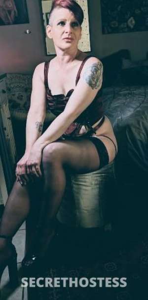 BettyB 44Yrs Old Escort Calgary Image - 7