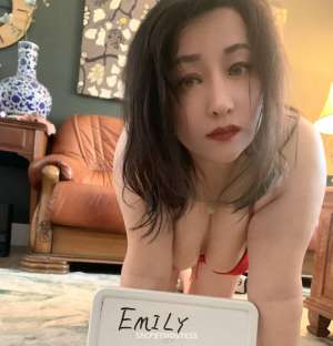 Emily the sexy kitty at your service in Montreal