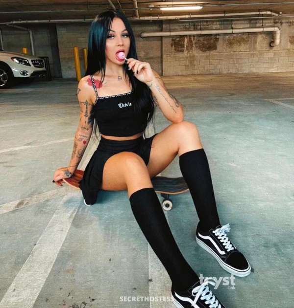 20Yrs Old Escort Size 6 Los Angeles CA Image - 1