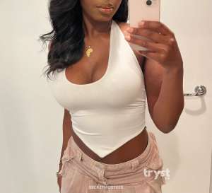 20 year old African Escort in Philadelphia PA Jasmine Good - The perfect girlfriend