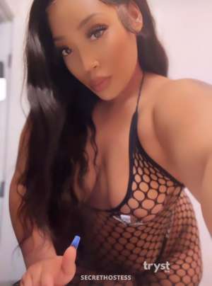 Essence - Elite Curvy Playmate for You in Kirkland WA