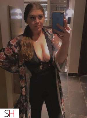 22Yrs Old Escort 172CM Tall Winnipeg Image - 1