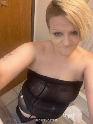 40 Year Old White Escort Denver CO Blonde Green eyes - Image 6