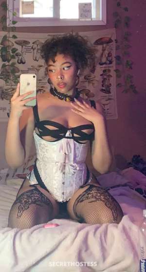 25 year old Escort in Humboldt County CA Looking for Fun? I'm here