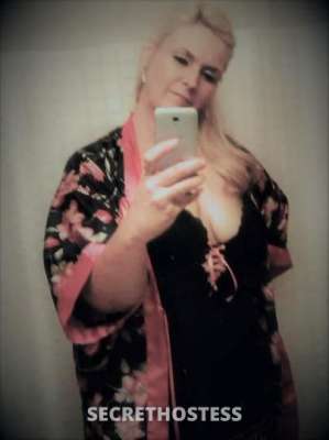 Reina 51Yrs Old Escort St. Louis MO Image - 2