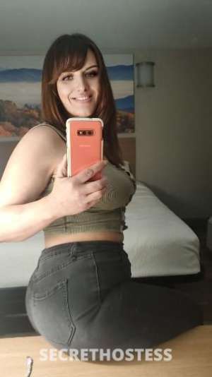 40 year old Escort in Knoxville TN Ready to Play! curvy dream doll with apretty face & a 