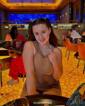 25 Year Old Caucasian Escort Detroit MI Brown Hair - Image 4