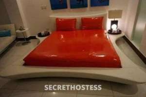 21 year old Japanese Escort in Kalinga Brisbane I'm Lisa, and I offer authentic Japanese Wet Nuru body 