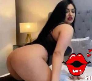 I'm LUCIA - Your Seductive City Center Companion in Dorset