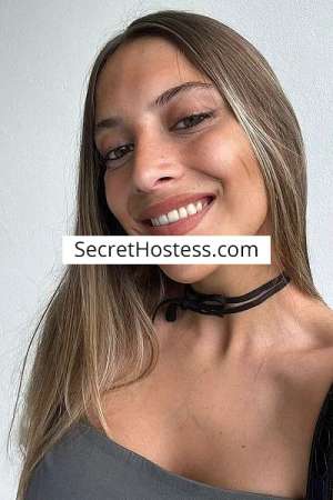 21 year old Latin Escort in London Marie