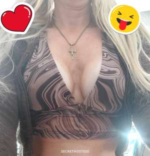 Sexy French Chantal 43Yrs Old Escort Red Deer Image - 1