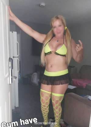 Sexy French Chantal 43Yrs Old Escort Red Deer Image - 8