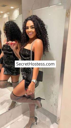 25 year old Latin Escort in London Unleash Your Desires SinLips - Elite Escorts Await