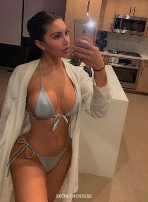 26 year old Caucasian Escort in Cambridge Unleash Your Wildest Fantasies with Angela - The Petite, 