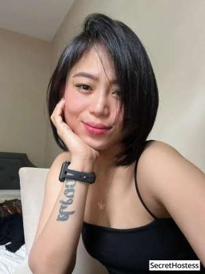 0 year old Asian Escort in Hong Kong Hi! I'm Wine, a cute Asian student. I'm here to 