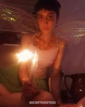 20 year old Escort in Gumdale Brisbane I'm Horny and Ready for Gangbang Fun