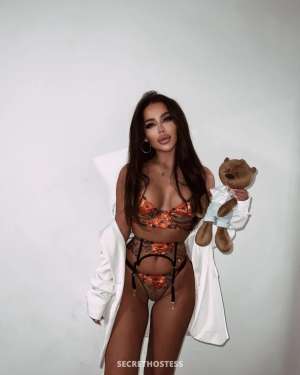 21 Year Old Czech Escort Prague Brown Hair - Image 1