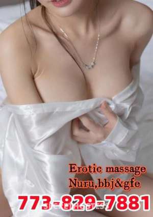 25 Year Old Asian Escort Chicago IL - Image 6