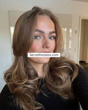 Lara Escort Size 12 60KG 173CM Tall independent escort girl in: Helsinki Image - 1