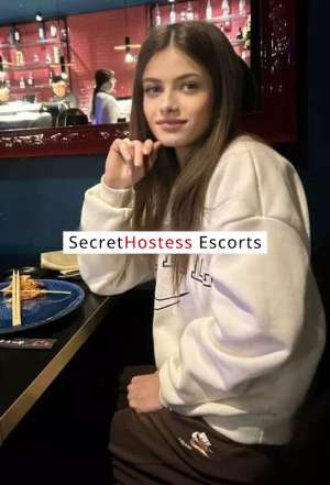 21 year old Russian Escort in Napoli Seeking discretion?Unforgettable pleasure here